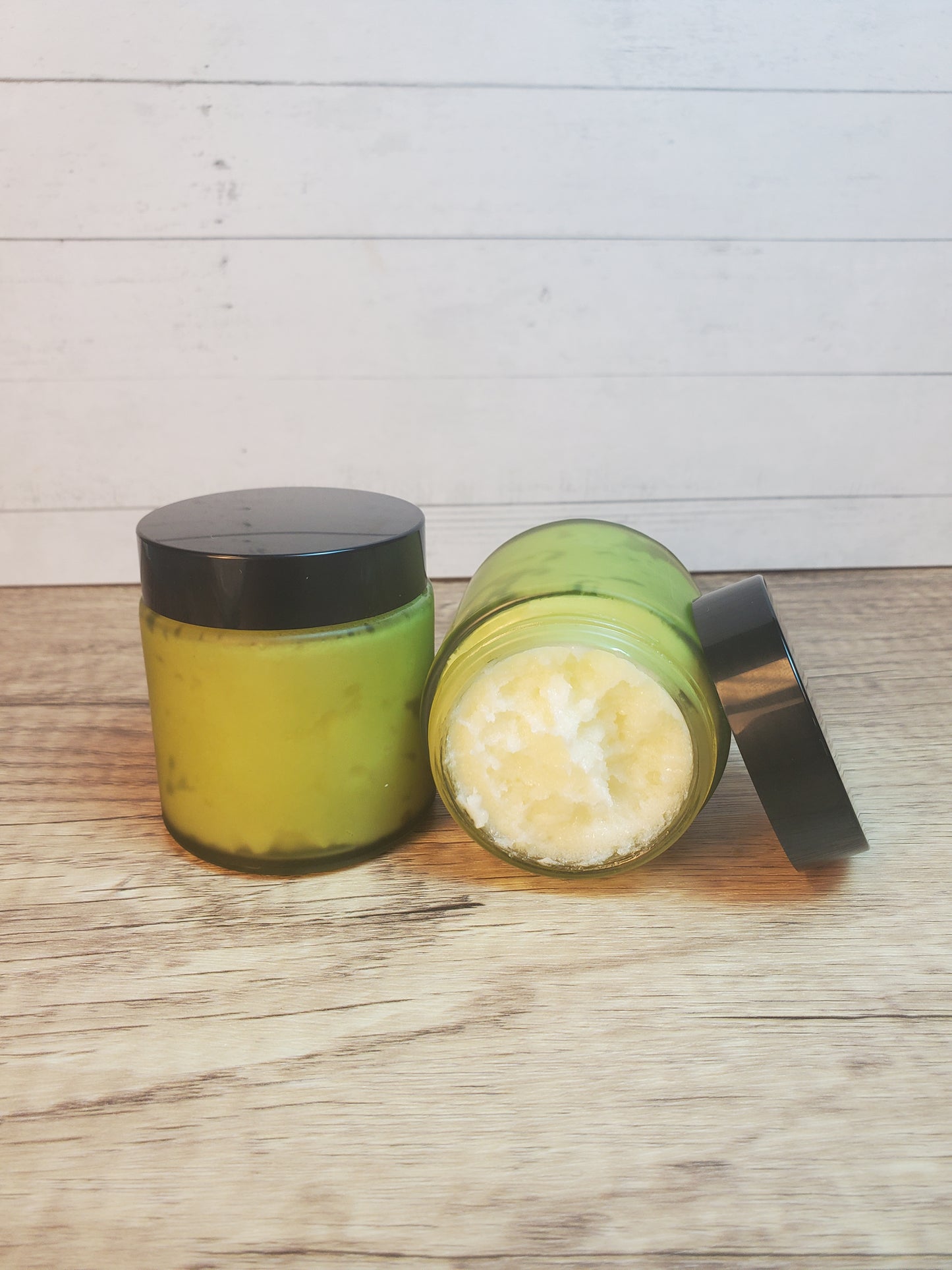 Lemon pound cake polish